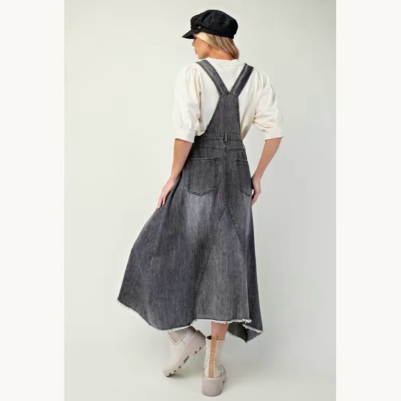 EASEL DENIM DRESS - Picture 2 of 10